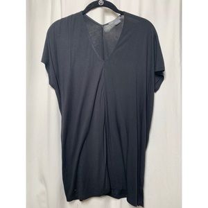 Vince XS v-neck black top